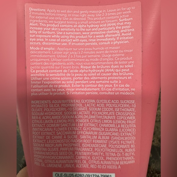 Ole Henriksen Smoothing Scrub Strawberry Lemonade - Picture 6 of 6